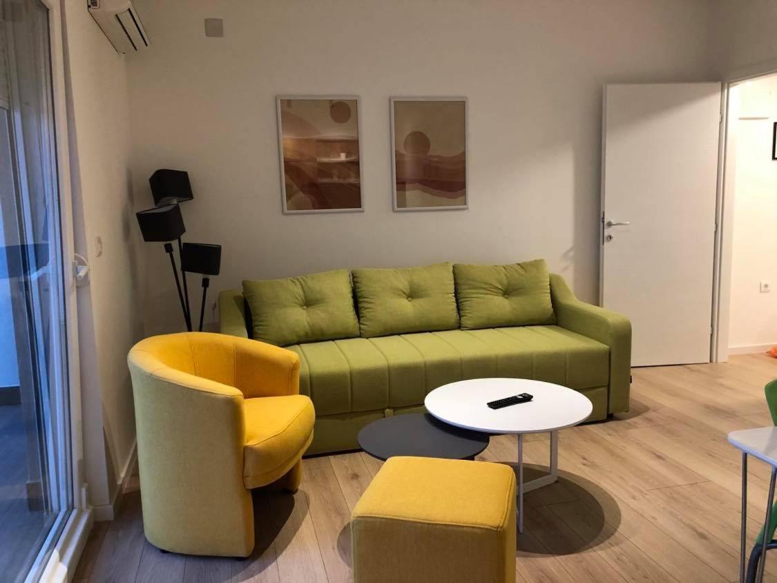 סטרוגה Apartment N & N מראה חיצוני תמונה