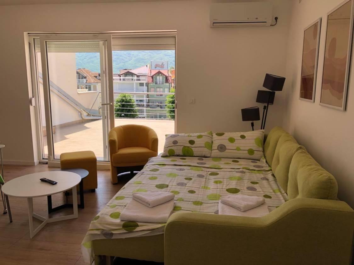 סטרוגה Apartment N & N מראה חיצוני תמונה