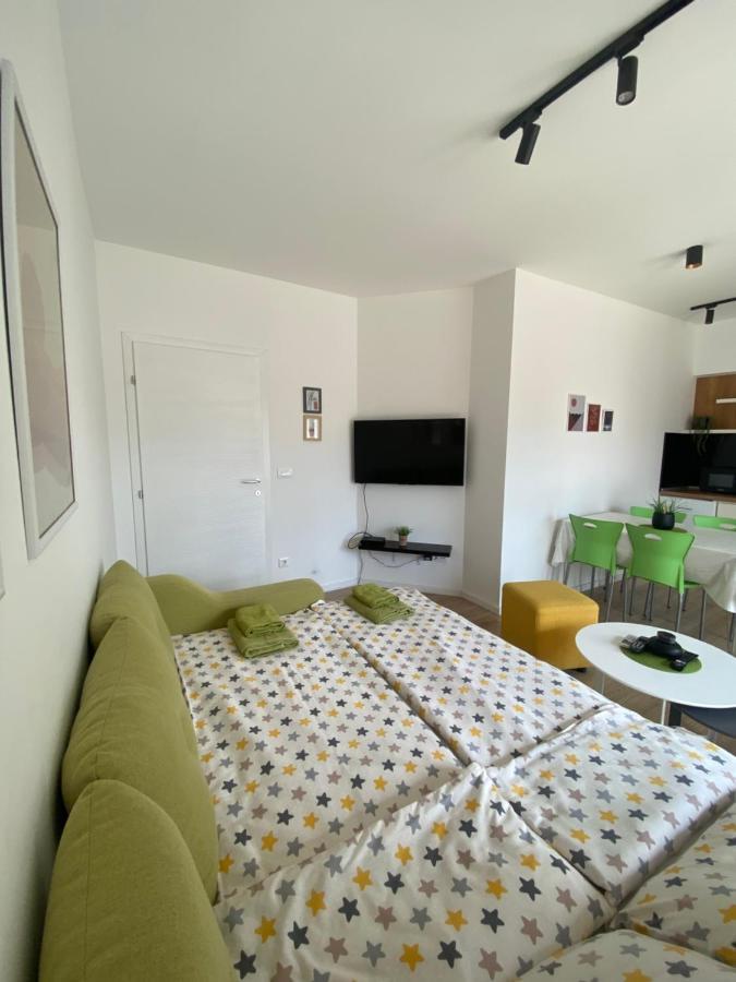 סטרוגה Apartment N & N מראה חיצוני תמונה